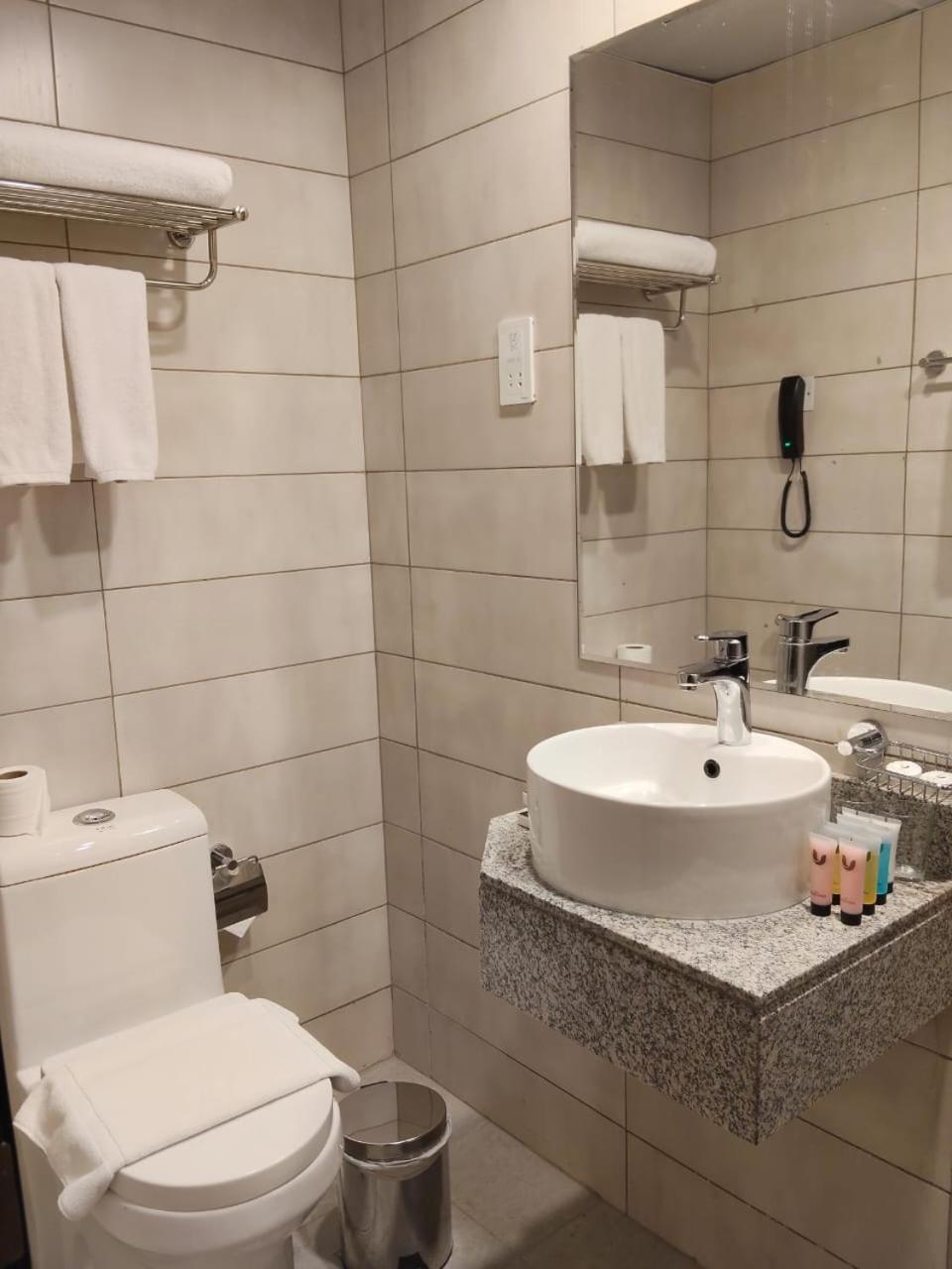 Vogo Grand Hotel Formerly Best Western Plus Hotel Dubai Academic City Room photo