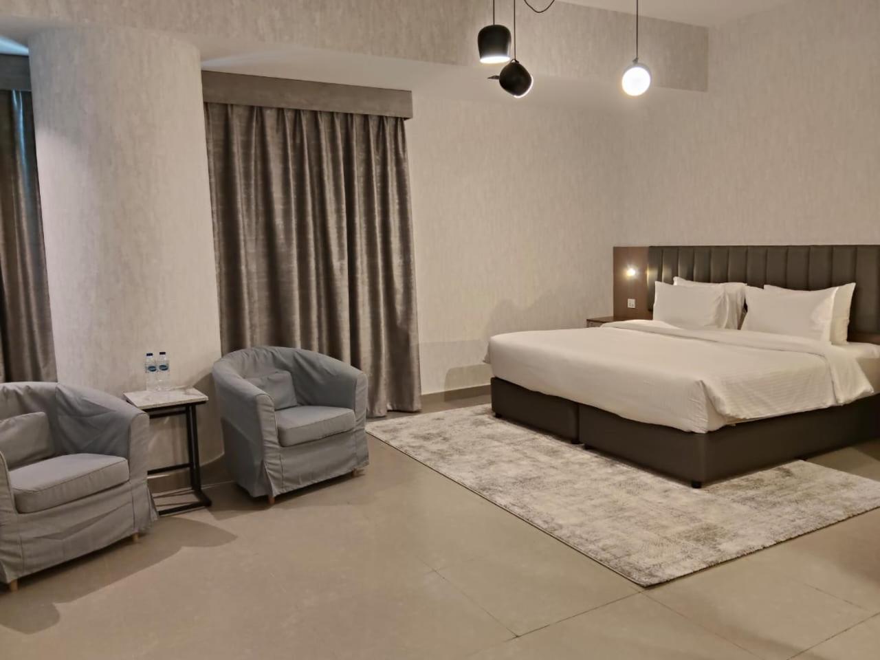 Vogo Grand Hotel Formerly Best Western Plus Hotel Dubai Academic City Exterior photo